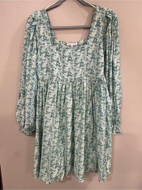 Moon River Dress Size Medium 
Blue Green yellow Babydoll Dress